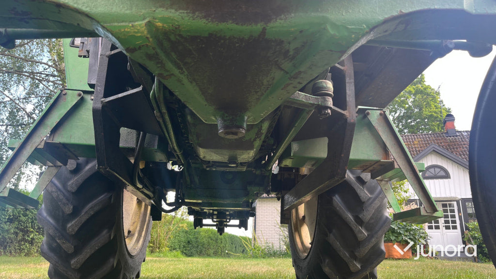 John Deere 2030