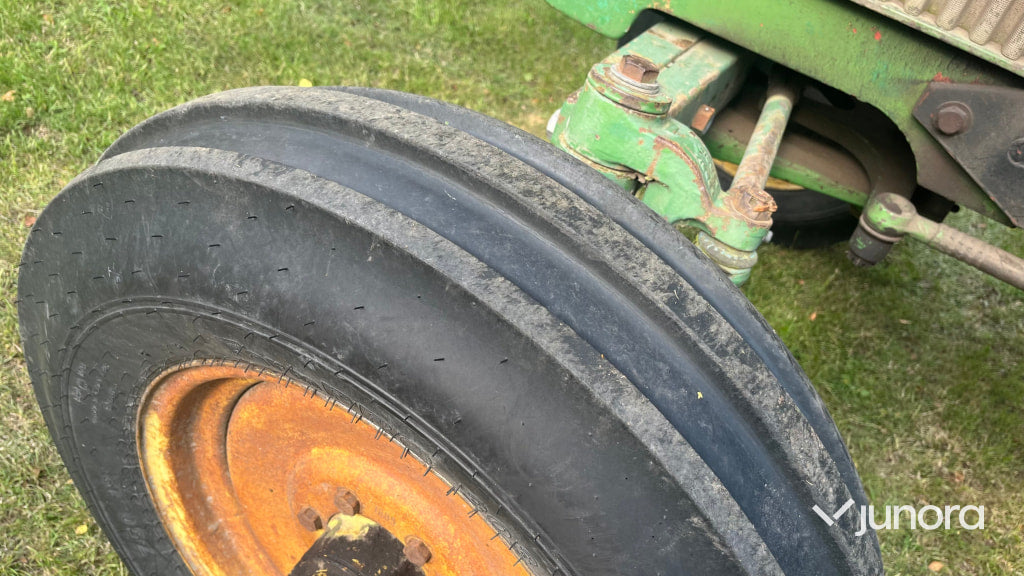 John Deere 2030