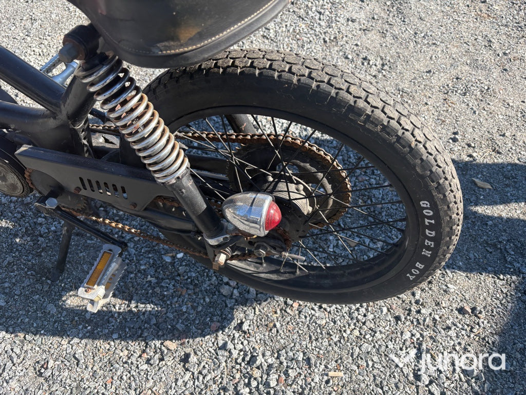 Moped - Jawa, 210