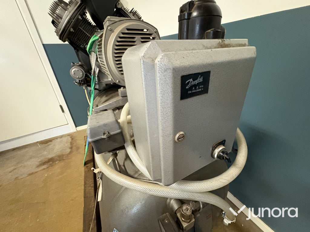 Atlas Copco luftkompressor + extra tank