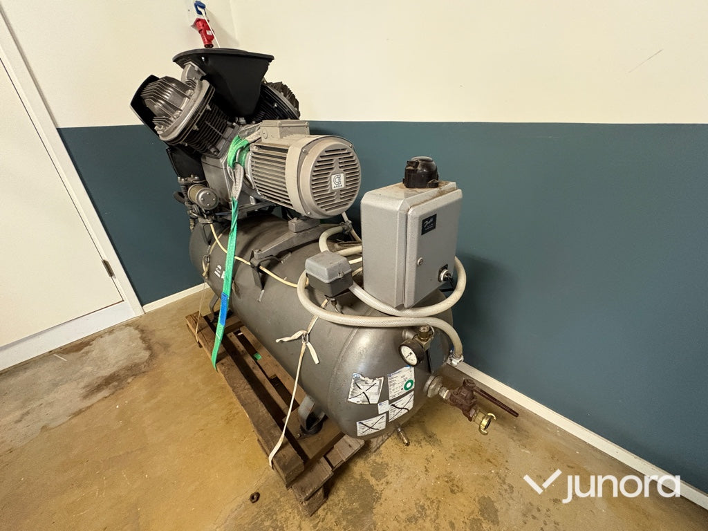 Atlas Copco luftkompressor + extra tank