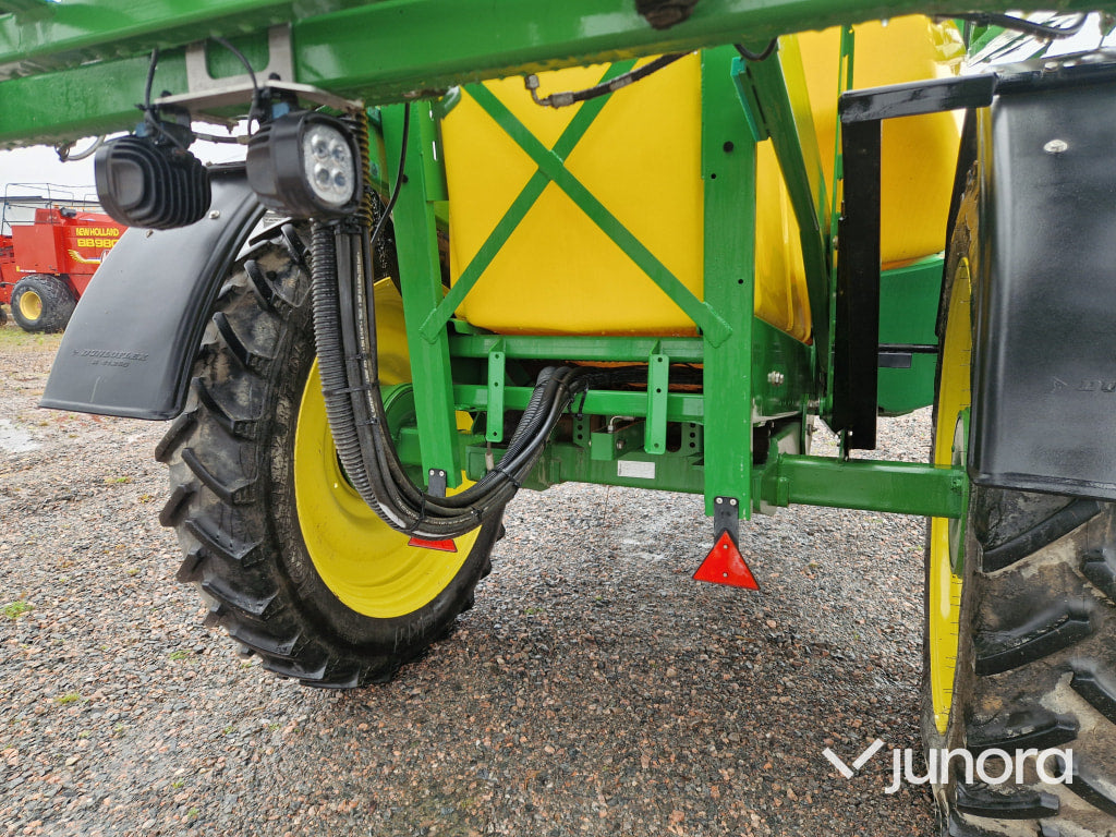 Växtskyddsspruta - John Deere, M740i