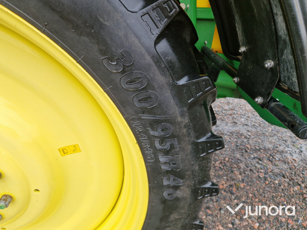 Växtskyddsspruta - John Deere, M740i