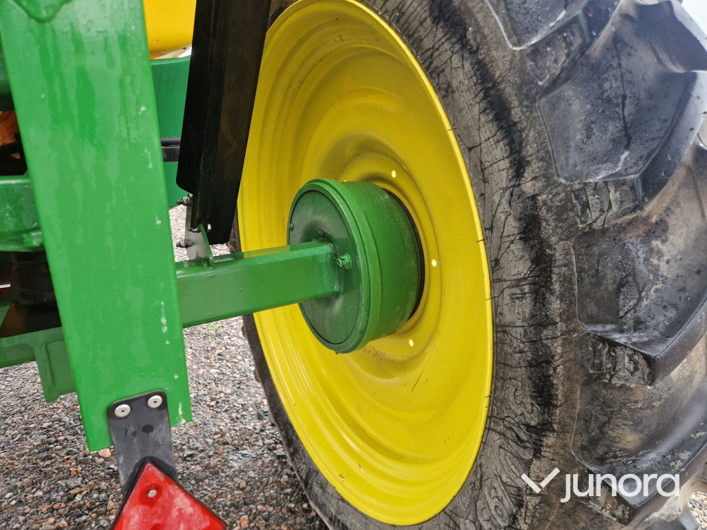 Växtskyddsspruta - John Deere, M740i