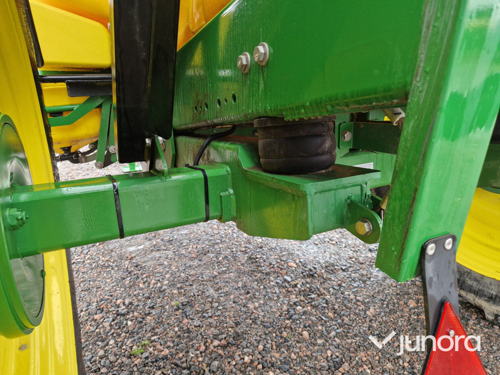 Växtskyddsspruta - John Deere, M740i