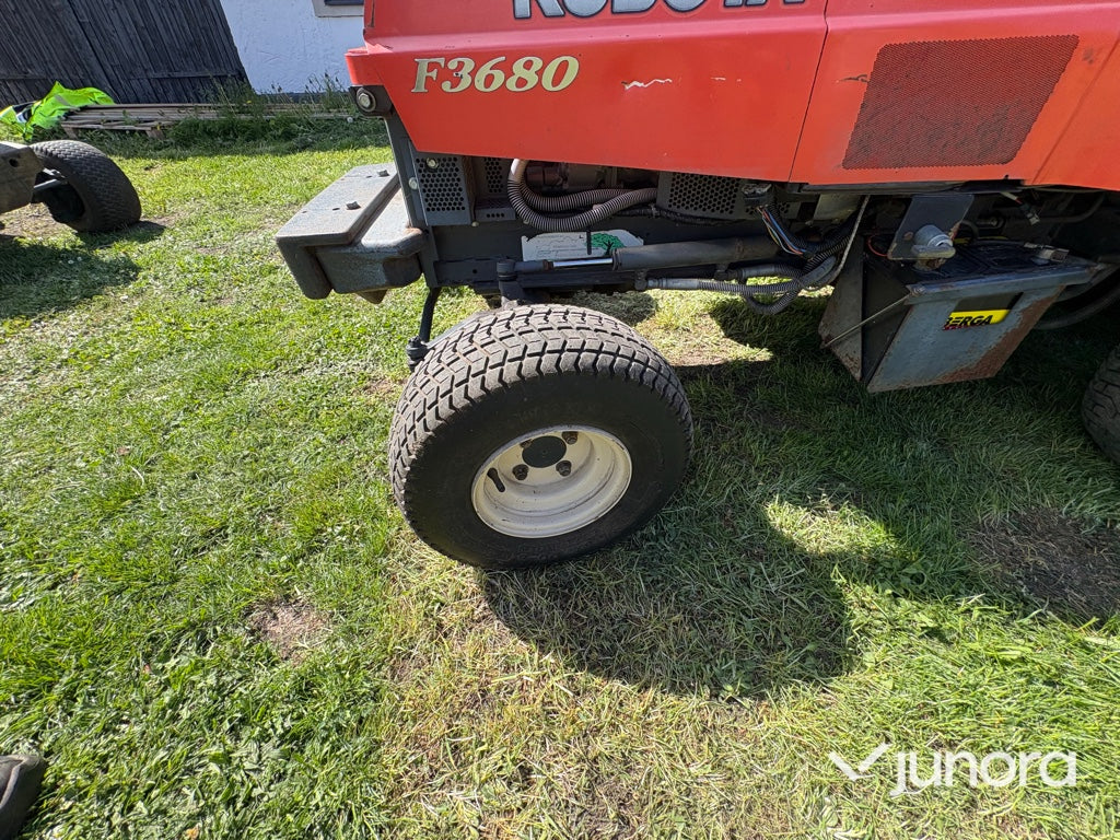 Åkgräsklippare - Kubota, F3680