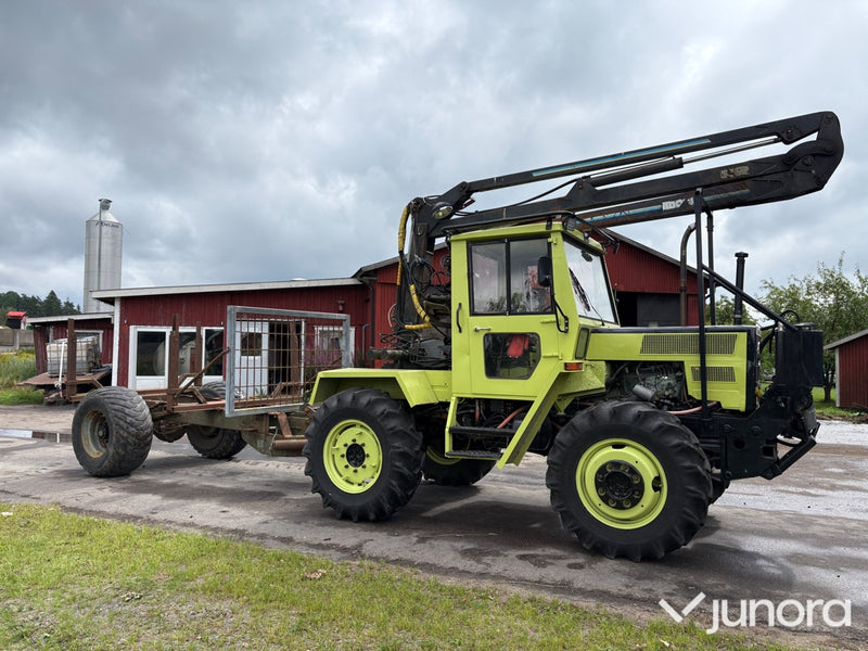 MB Trac 800 med Mowi kran och vagn