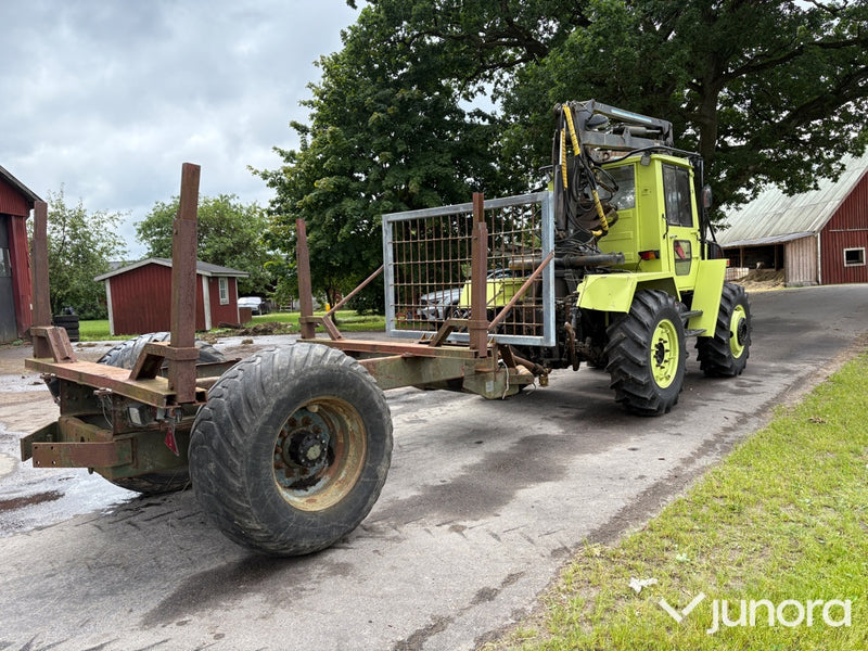 MB Trac 800 med Mowi kran och vagn