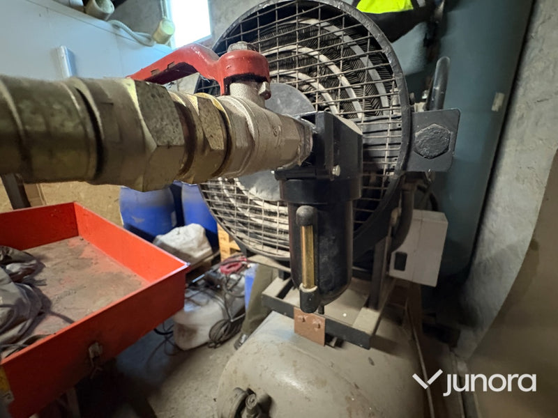 Tryckluftkompressor - med extra tank LC251