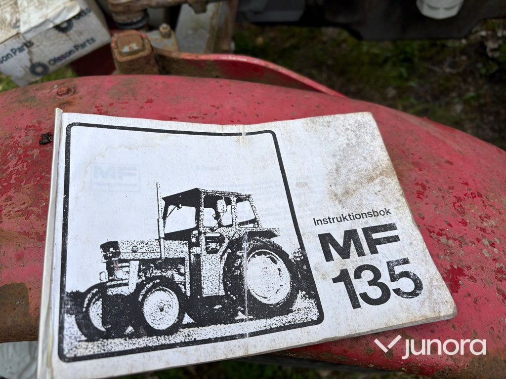 Traktor - Massey Ferguson, 135 Special 8-VX