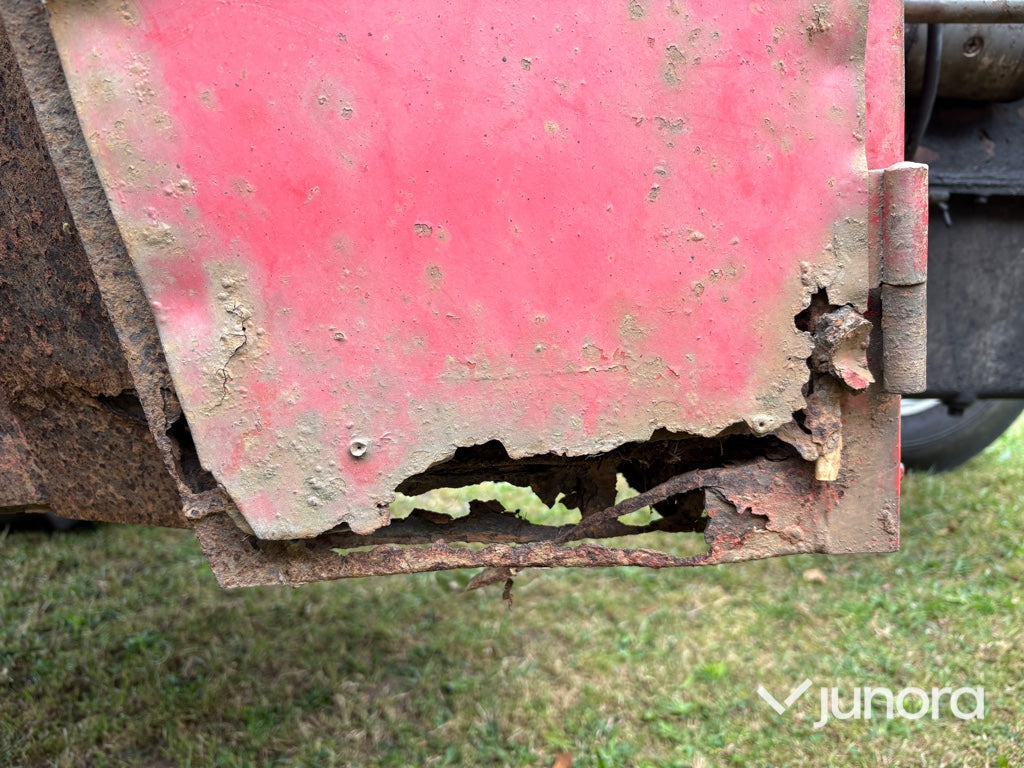 Traktor - Massey Ferguson, 135 Special 8-VX