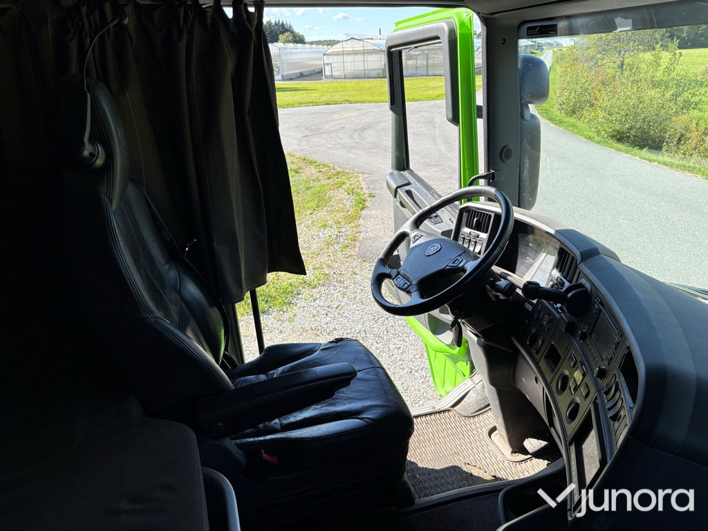Lastbil Scania R450 6x2