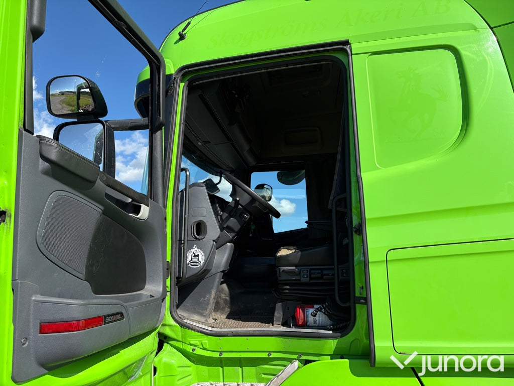 Lastbil Scania R450 6x2