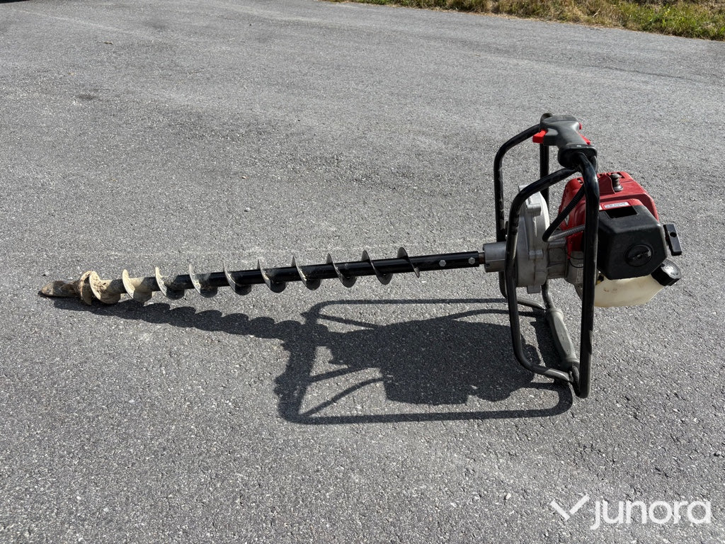 Jordborr NEA 560E