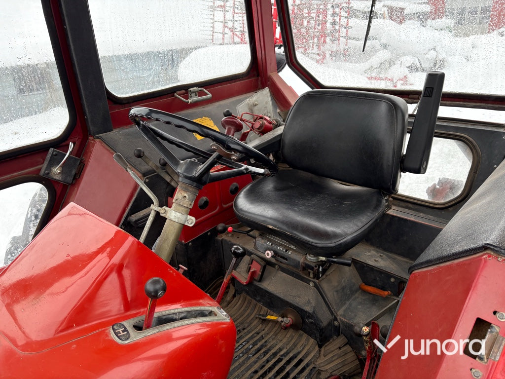 Traktor - Volvo BM T 800