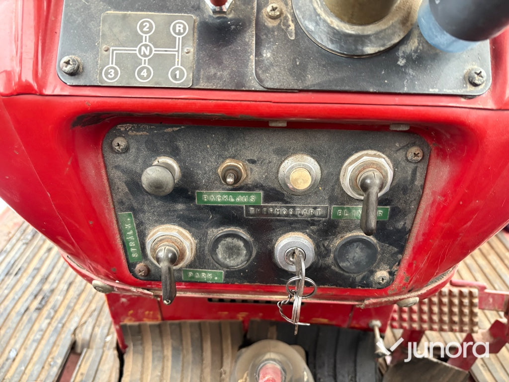 Traktor - Volvo BM T 800