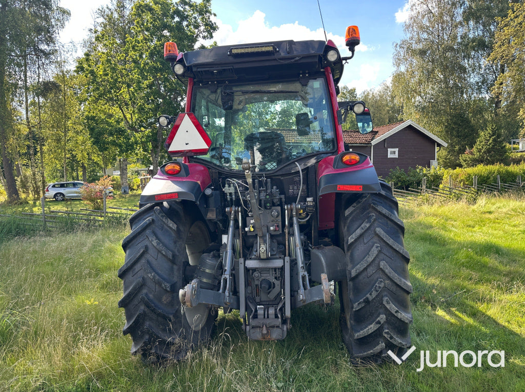 Traktor med lastare - Valtra, A134