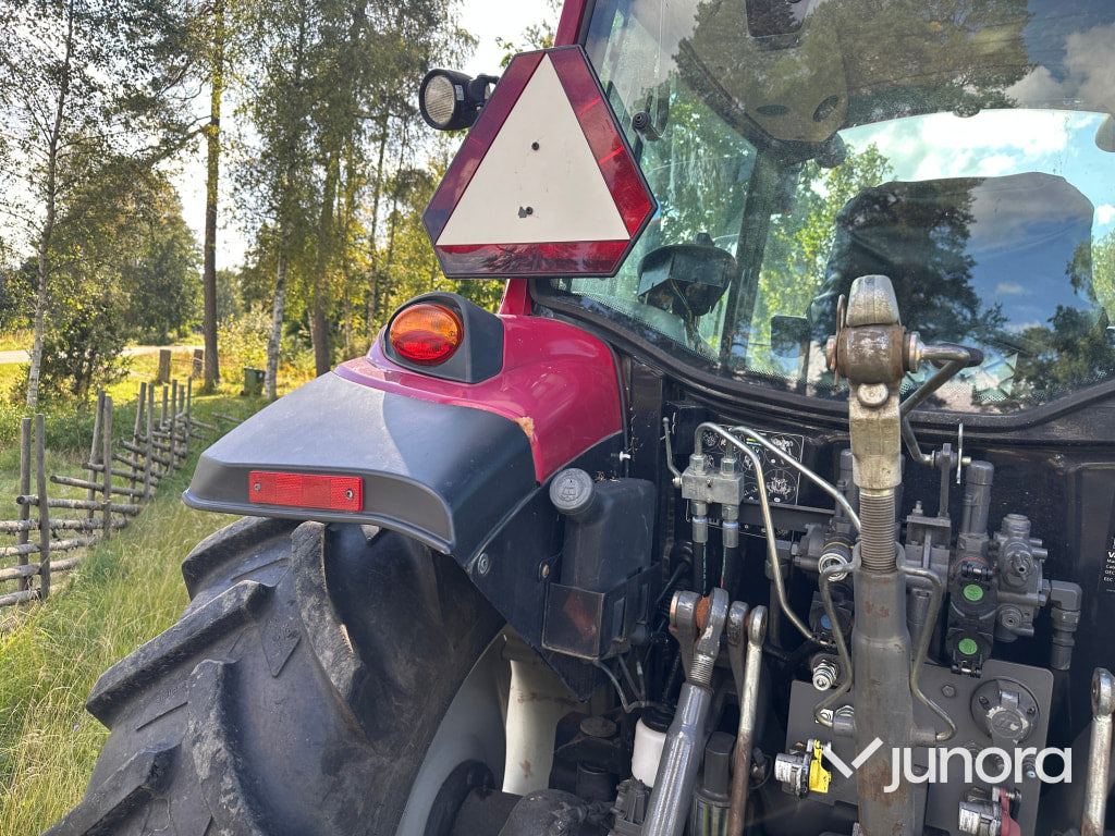 Traktor med lastare - Valtra, A134
