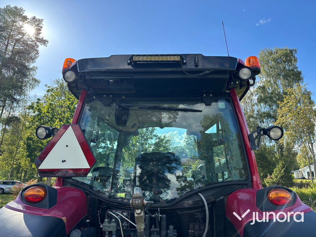 Traktor med lastare - Valtra, A134
