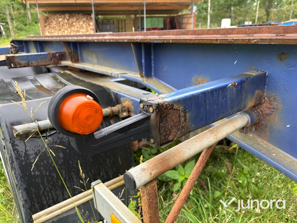 Släpvagn med rullflaksfästen – FORSS PARATOR S4-LA-125