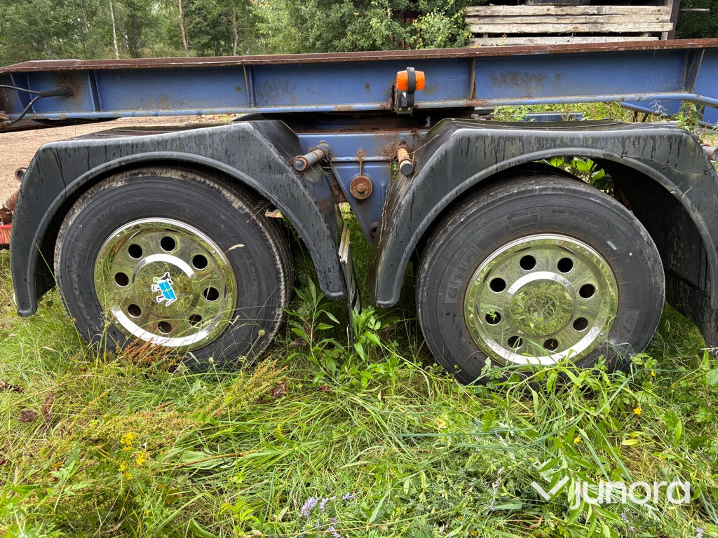 Släpvagn med rullflaksfästen – FORSS PARATOR S4-LA-125