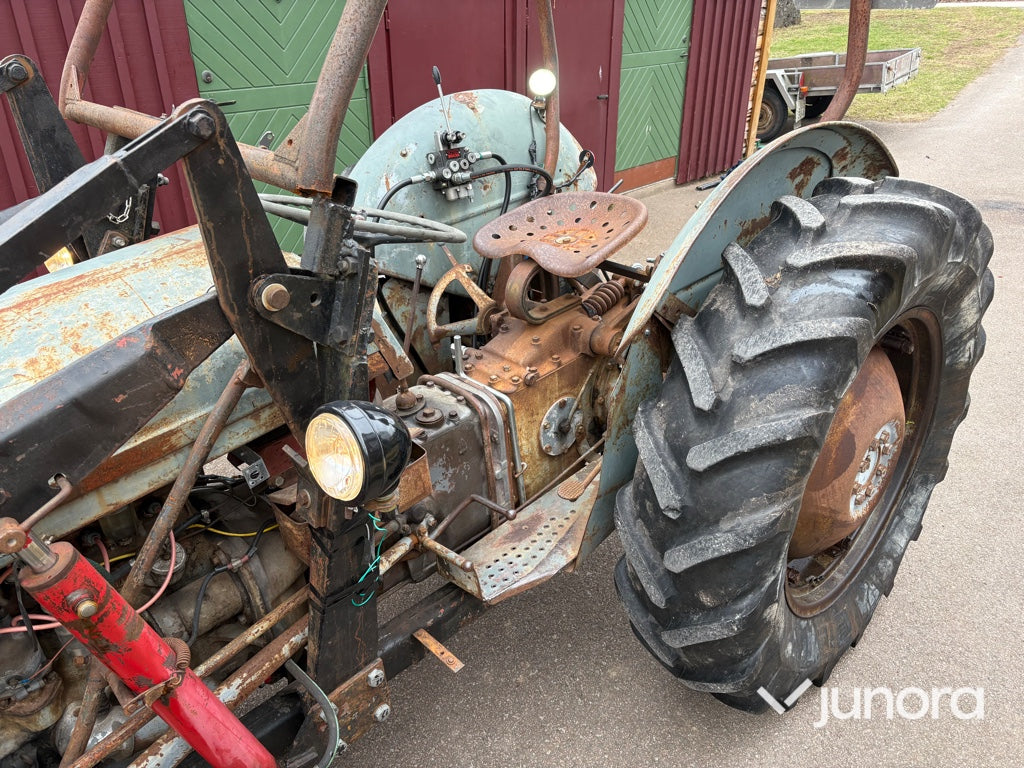 Traktor - Massey Ferguson, Grålle TEA-20