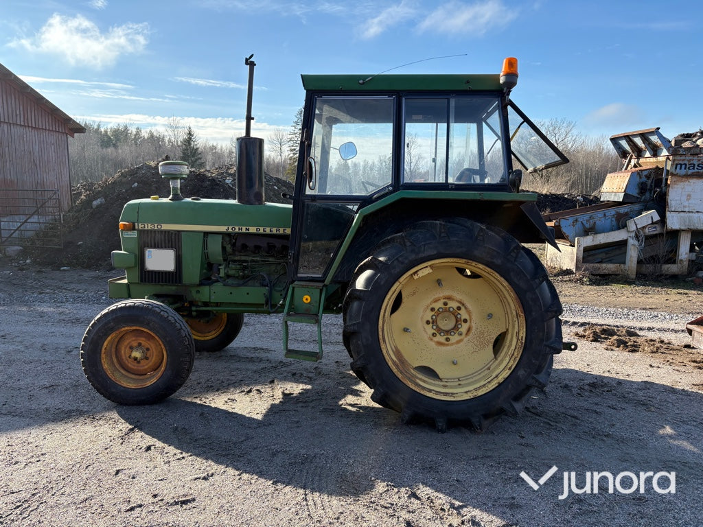 Traktor - John Deere, 3130