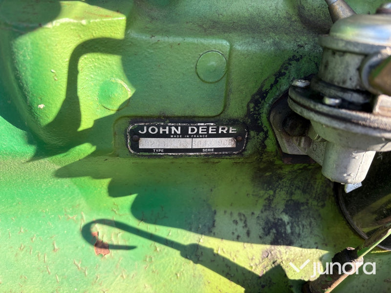 Traktor - John Deere, 3130