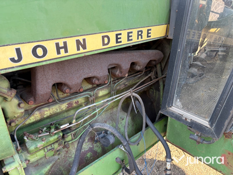 Traktor - John Deere, 3130