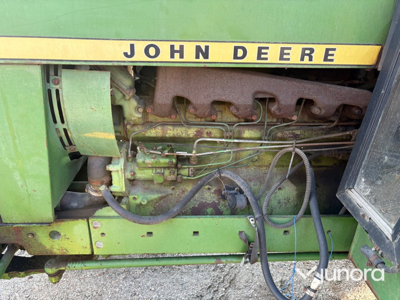 Traktor - John Deere, 3130