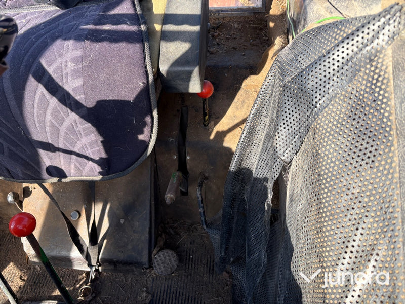 Traktor - John Deere, 3130