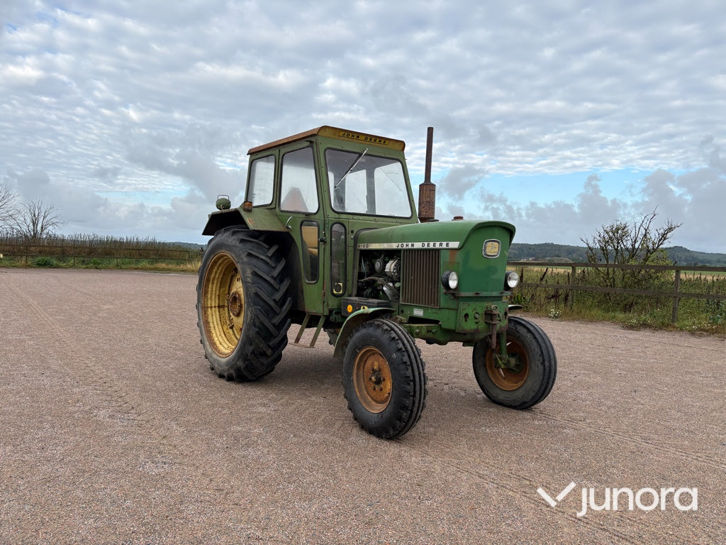Veterantraktor John Deere 2120