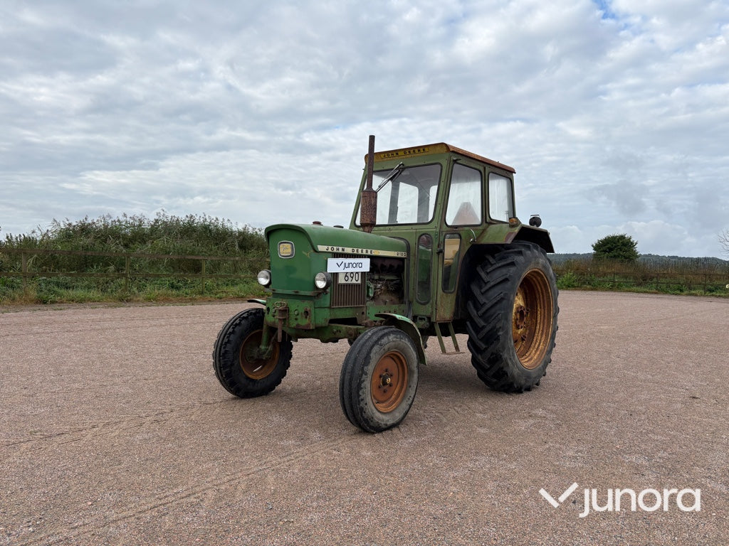 Veterantraktor John Deere 2120