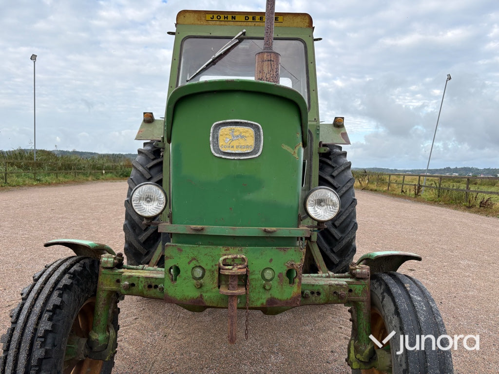 Veterantraktor John Deere 2120