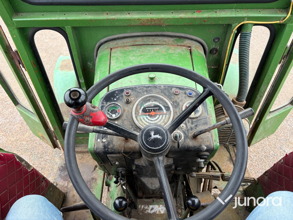 Veterantraktor John Deere 2120