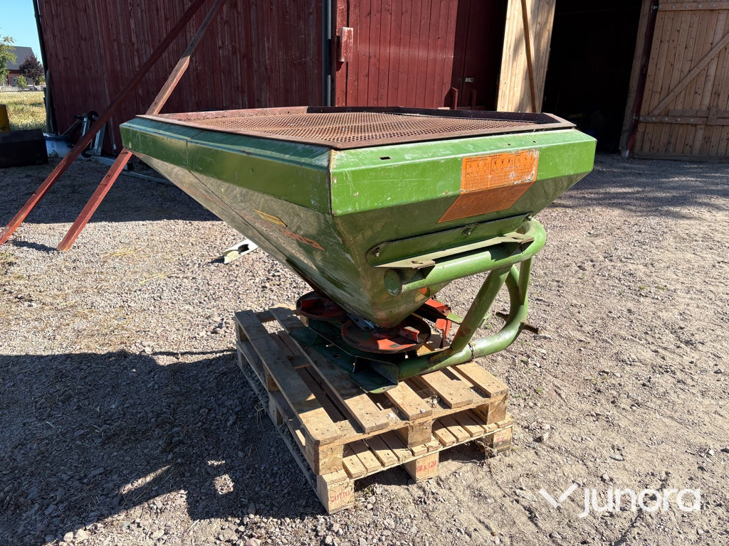 Gödningsspridare Amazone ZA-F 803