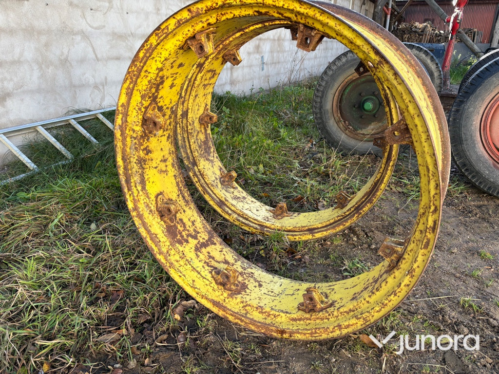 Traktorfälgar - John Deere, 13.6-38