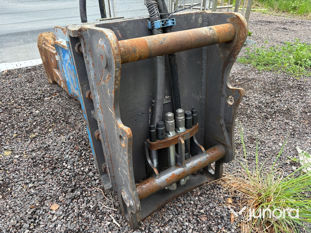 Hydraulisk betonghammare - Okada, 3600