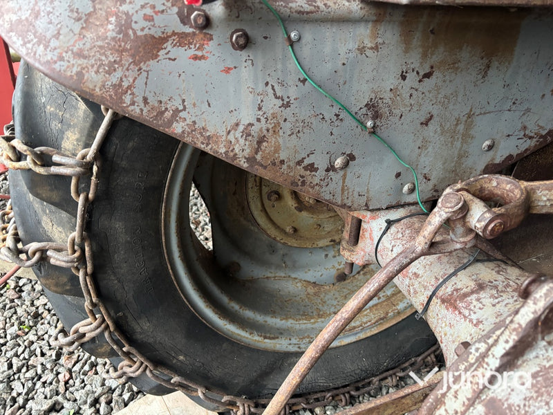 Traktor - Massey Ferguson TEA20 (Grålle)