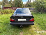 Mercedes-Benz 300E -88