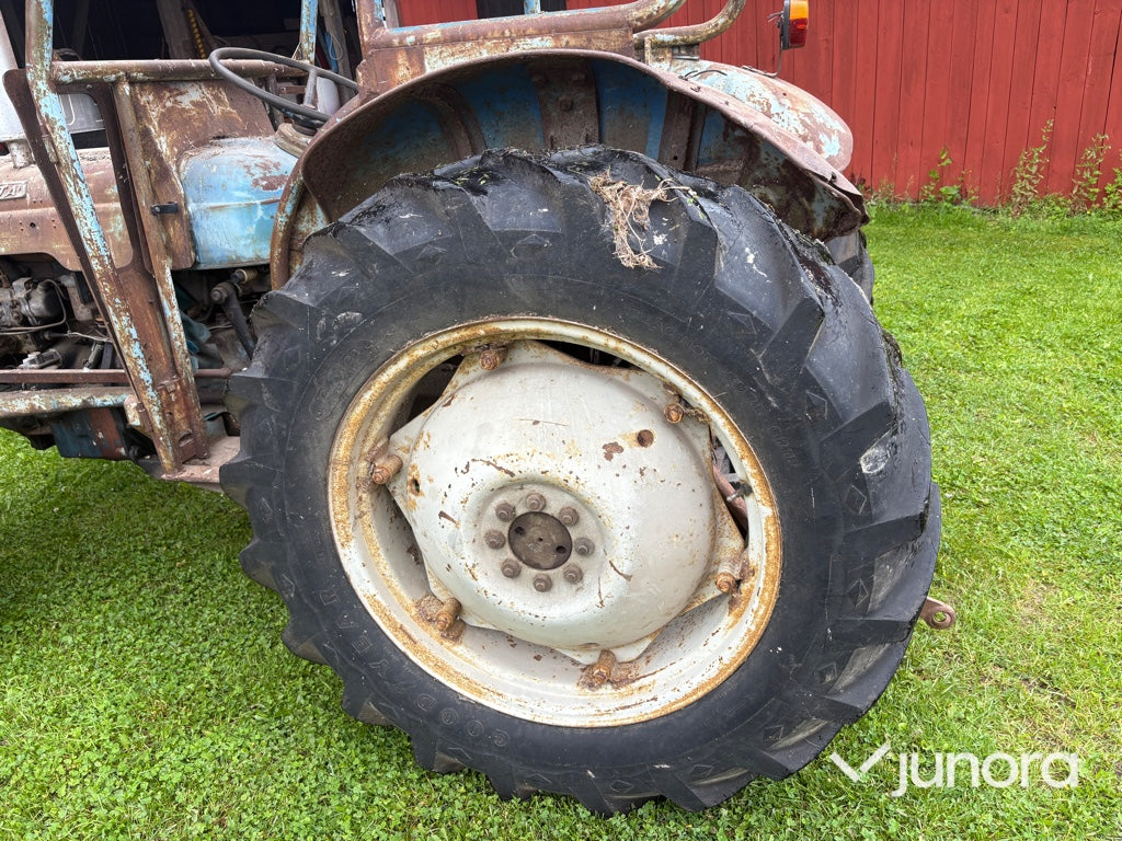 Traktor - Ford Fordson Dexa