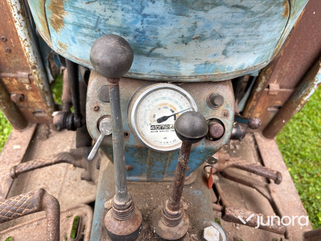 Traktor - Ford Fordson Dexa