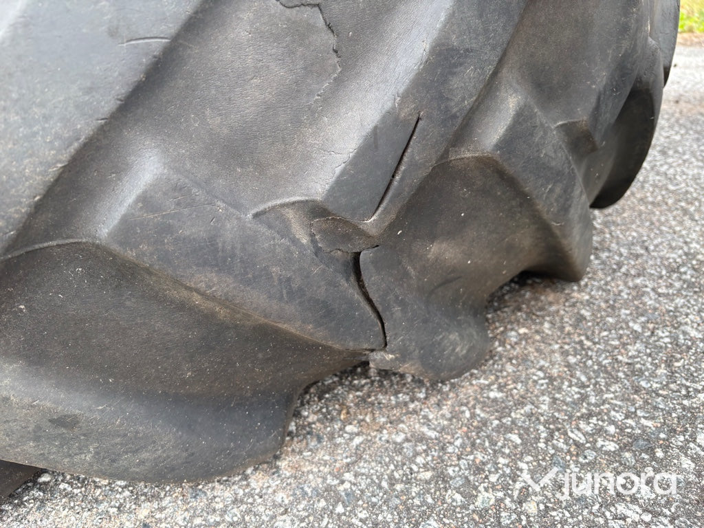 Dubbelmontage Goodyear 18.4-34
