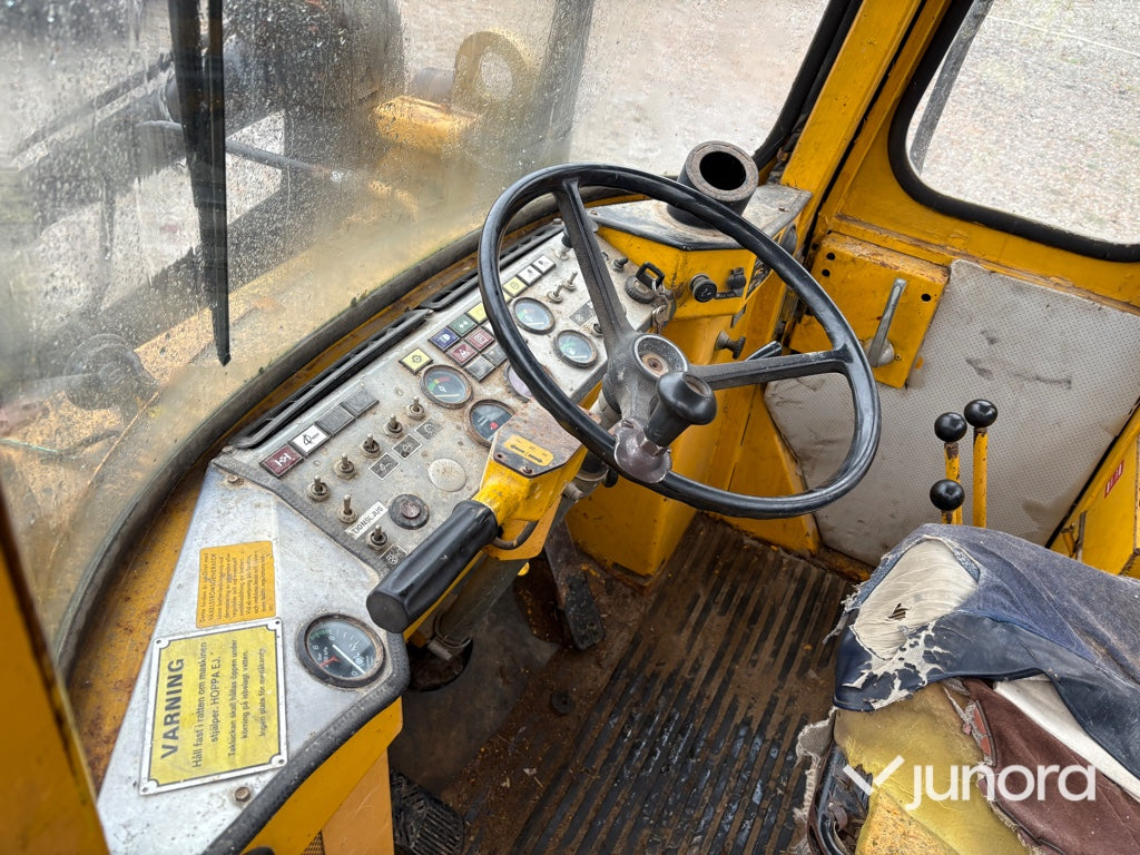 Hjullastare - Volvo BM 4400