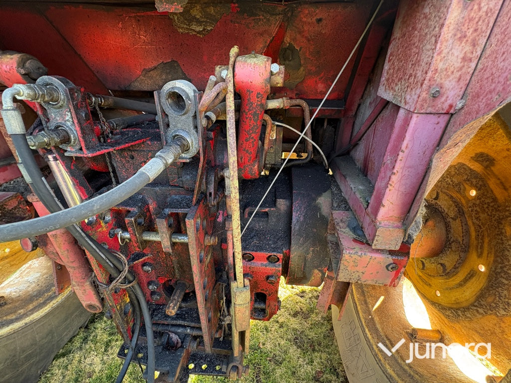 Traktor - International IH 1246