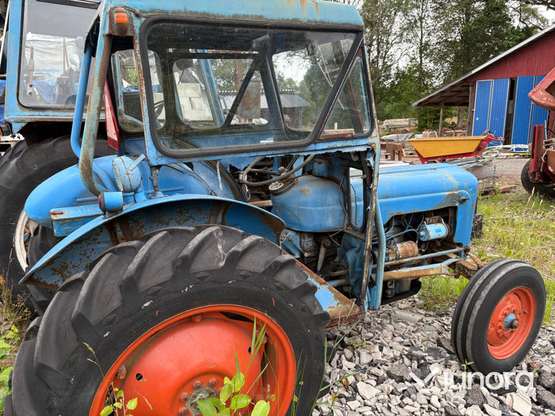 Fordson Dexta