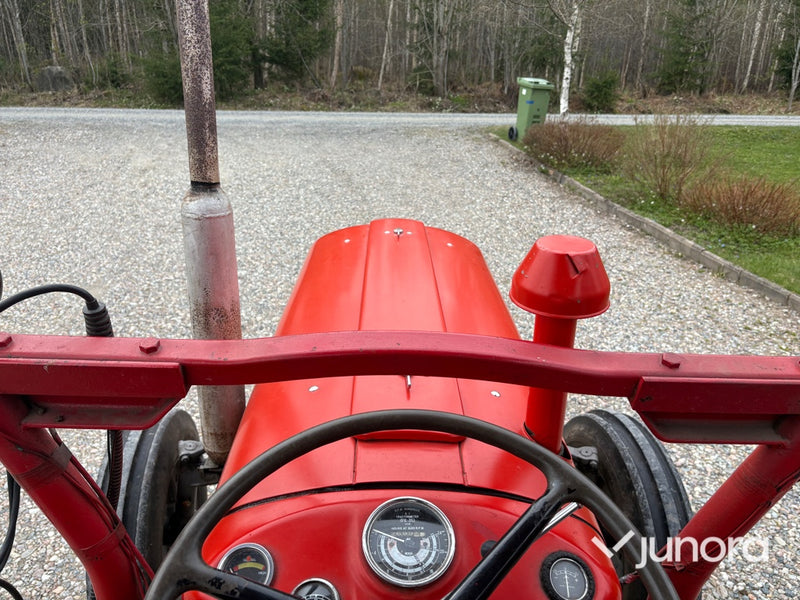 Traktor - Massey Ferguson, 35