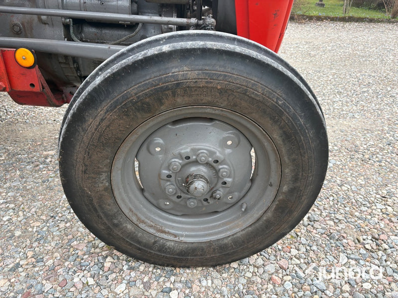 Traktor - Massey Ferguson, 35
