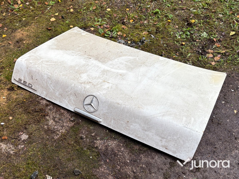 Bagagelucka till Mercedes Compact 220