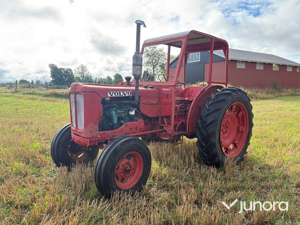 Traktor Volvo BM 400 Buster